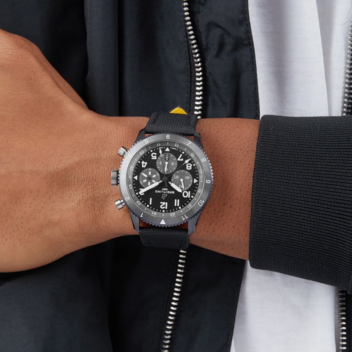 Breitling Super AVI B04 Cronografo GMT Mosquito Night Fighter 46mm Orologio Uomo Nero SB04451A1B1X1 - immagine 5