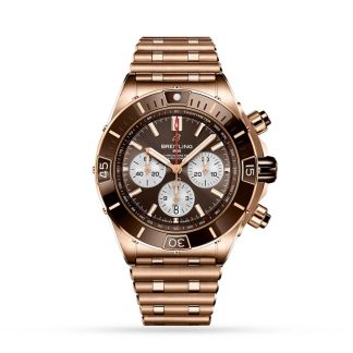 Breitling Super Chronomat B01 44 Orologio in oro rosso 18k RB0136E31Q1R1
