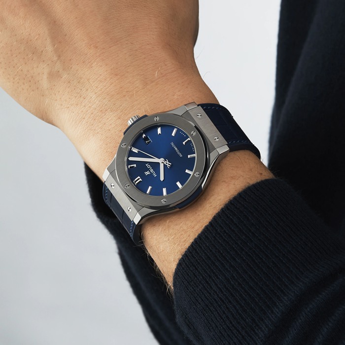 Hublot Classic Fusion Blu Titanio 45mm 511.NX.7170.LR - immagine 2