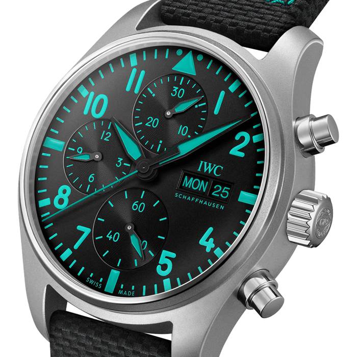 IWC Pilot Chronograph Mercedes AMG Petronas Formula One Team 41mm Uomo Orologio Nero IW388108 - immagine 3