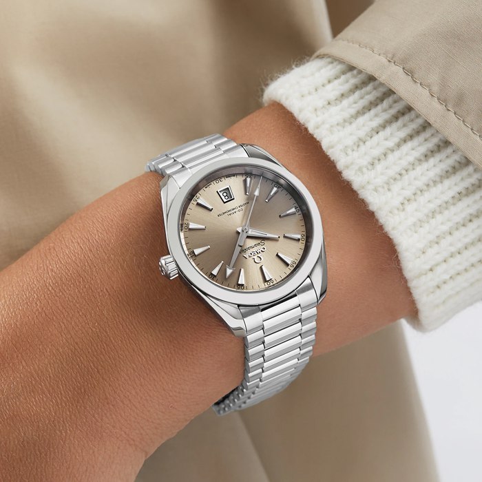 Omega Seamaster Aqua Terra 150m Co-Axial Master Chronometer 38mm Orologio Unisex Sandstone O22010382009001 - immagine 2