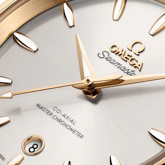Omega Seamaster Aqua Terra Shades 38mm Acciaio - Oro Moonshine™ su Acciaio - Oro Moonshine™ O22020382002002 - immagine 4