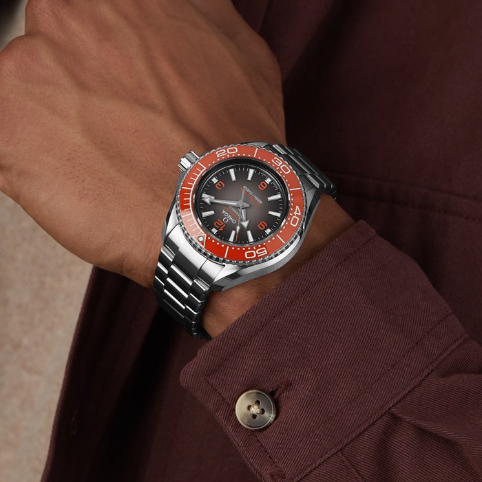 Omega Seamaster Planet Ocean Ultra Deep 6000m Co-Axial Master Chronometer 45.5mm Uomo Orologio Grigio O21530462106001 - immagine 3
