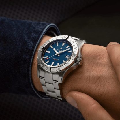 Orologio Breitling Avenger Automatic 42mm Uomo Acciaio Blu A17328101C1A1 - immagine 5