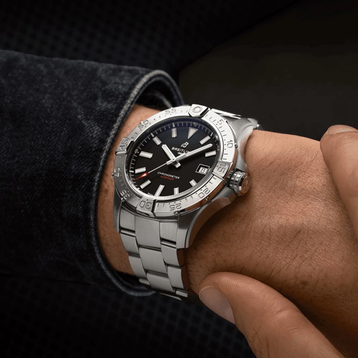 Orologio Breitling Avenger Automatic 42mm Uomo Acciaio Nero A17328101B1A1 - immagine 5