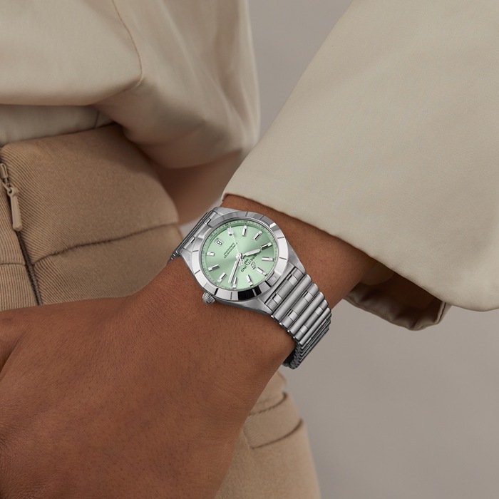 Orologio Breitling Chronomat 32 in acciaio inossidabile verde menta A77310101L1A1 - immagine 5