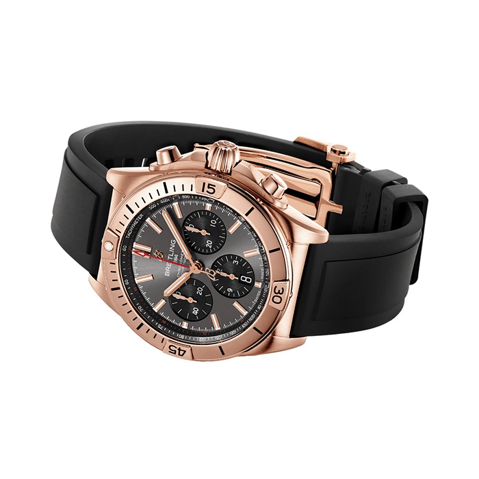 Orologio Breitling Chronomat B01 42 18k oro rosso RB0134101B1S1 - immagine 3