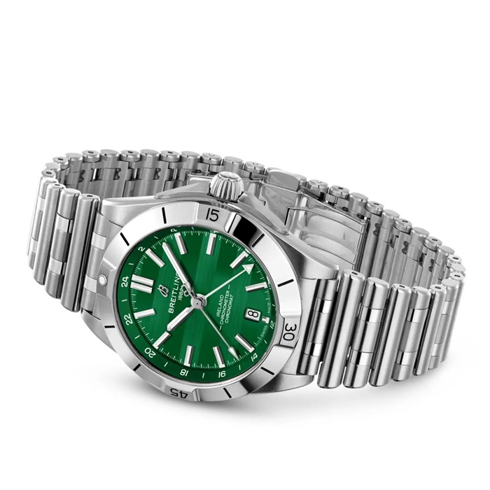 Orologio Breitling Chronomat GMT Sei Nazioni Irlanda Edizione Limitata 40 mm Uomo A323987B1L1A1 - immagine 4