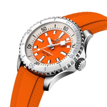 Orologio Breitling Superocean Automatic 36 in acciaio inossidabile con cinturino in gomma A17377211O1S1 - immagine 3
