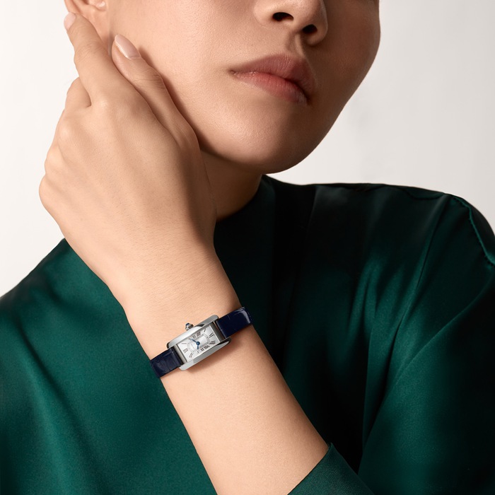 Orologio Cartier Tank Américaine Modello Mini Movimento al quarzo Acciaio Pelle WSTA0081 - immagine 3