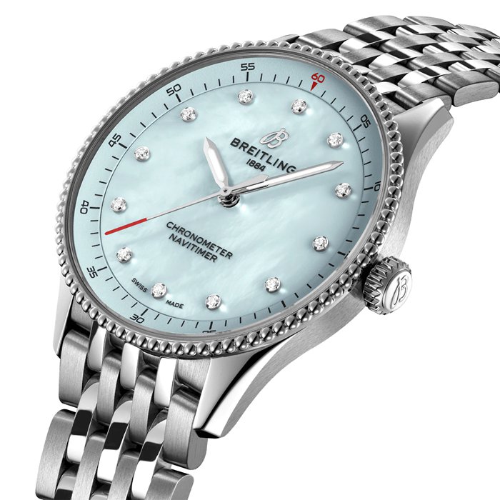 Orologio da donna Breitling Navitimer 32mm Blu Madreperla A77320171C1A1 - immagine 3