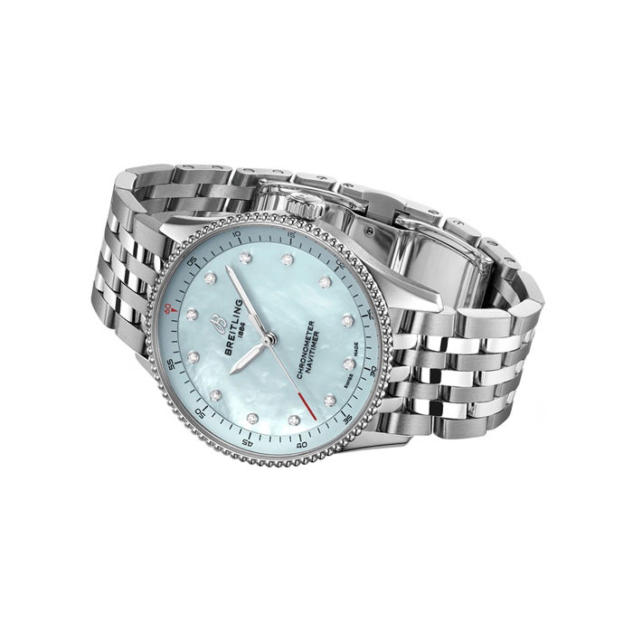 Orologio da donna Breitling Navitimer 32mm Blu Madreperla A77320171C1A1 - immagine 4