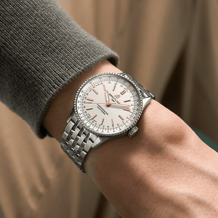 Orologio da donna Breitling Navitimer 36 mm Argento A17327211G1A1 - immagine 5