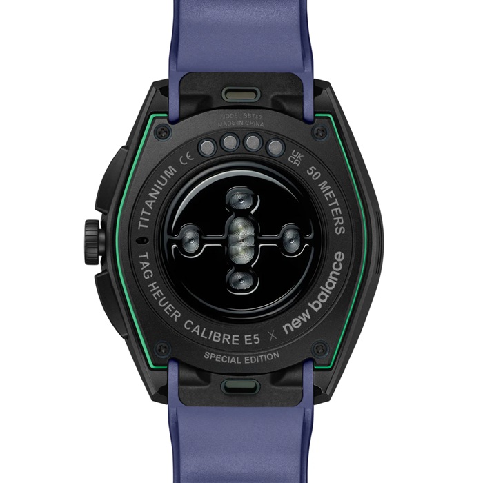 Orologio unisex TAG Heuer Connected Calibre E5 45 mm x New Balance Edition SBT8082.EB0394 - immagine 5