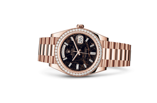 Replica Rolex Day-Date 40 Oyster 40 mm Everose oro e diamanti 228345RBR - immagine 2