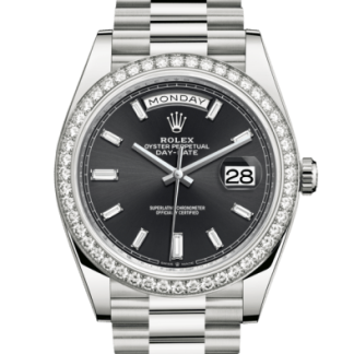 Replica Rolex Day-Date 40 Oyster 40 mm oro bianco e diamanti 228349RBR