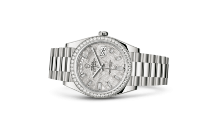 Replica Rolex Day-Date 40 Oyster 40 mm oro bianco e diamanti 228349RBR - immagine 2