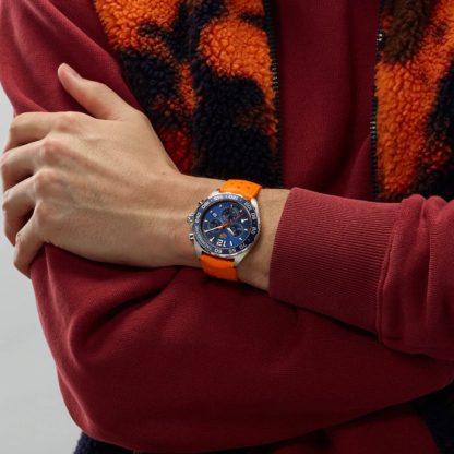 TAG Heuer Formula 1 Cronografo 43mm Uomo Orologio Cinturino in gomma arancione CAZ1014.FT8028 - immagine 4