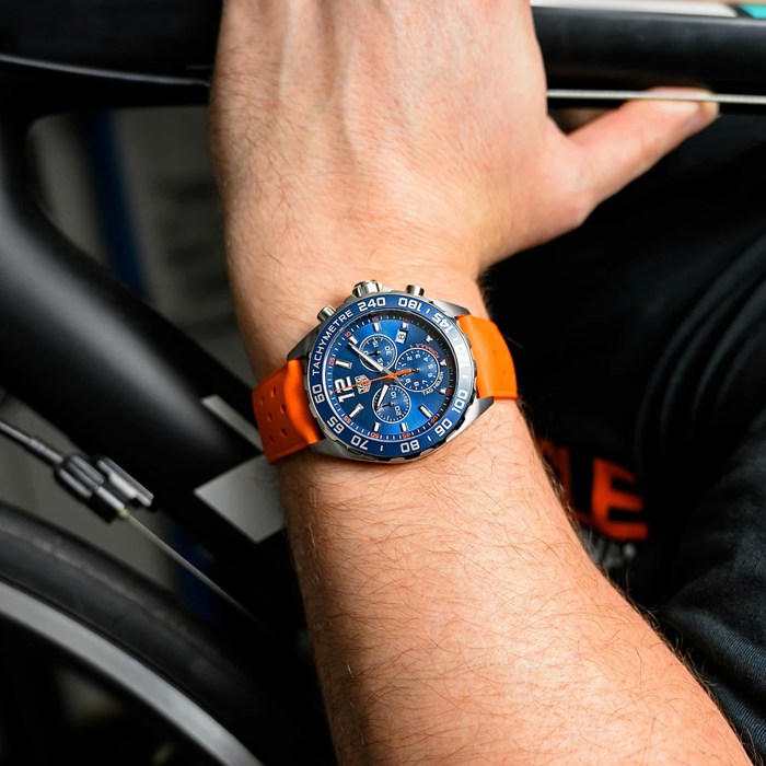TAG Heuer Formula 1 Cronografo 43mm Uomo Orologio Cinturino in gomma arancione CAZ1014.FT8028 - immagine 5